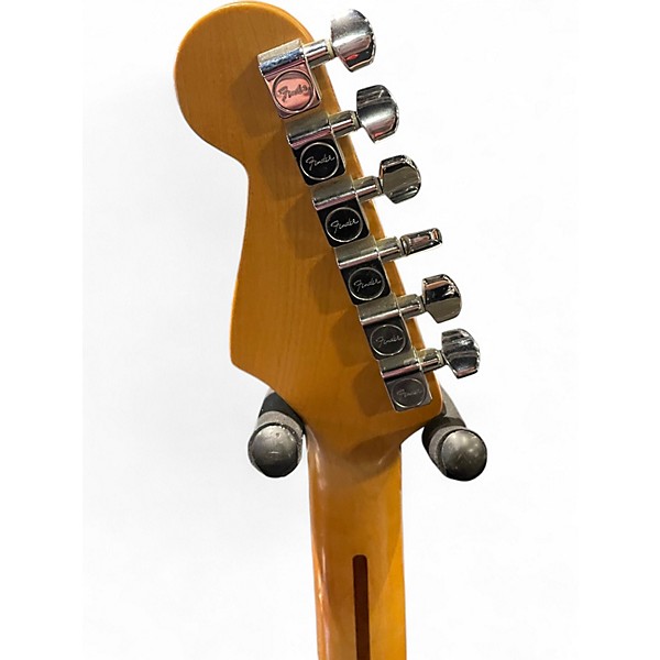 Used 2003 Fender Player Stratocaster Green Solid Body Electric Guitar