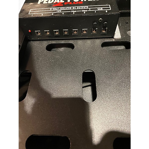 Used Voodoo Lab MEDIUM DINGBAT W/PEDAL POWER 2 Pedal Board