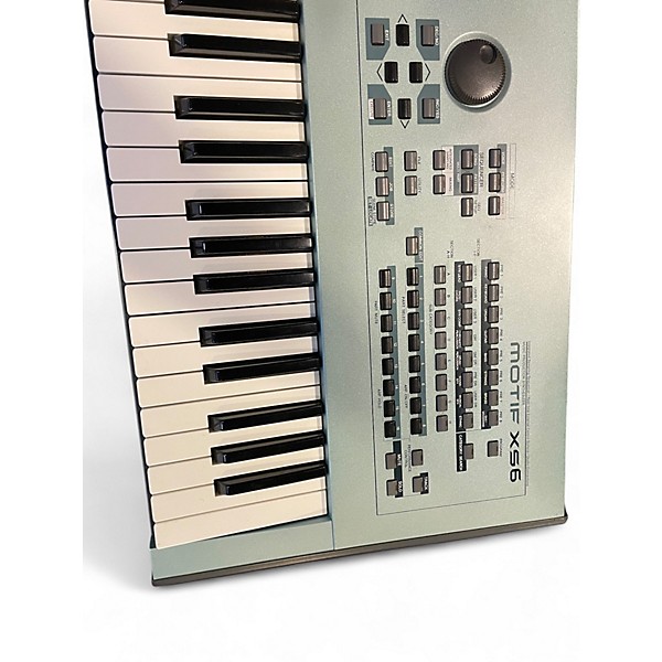 Used Yamaha Motif XS6 61 Key Keyboard Workstation