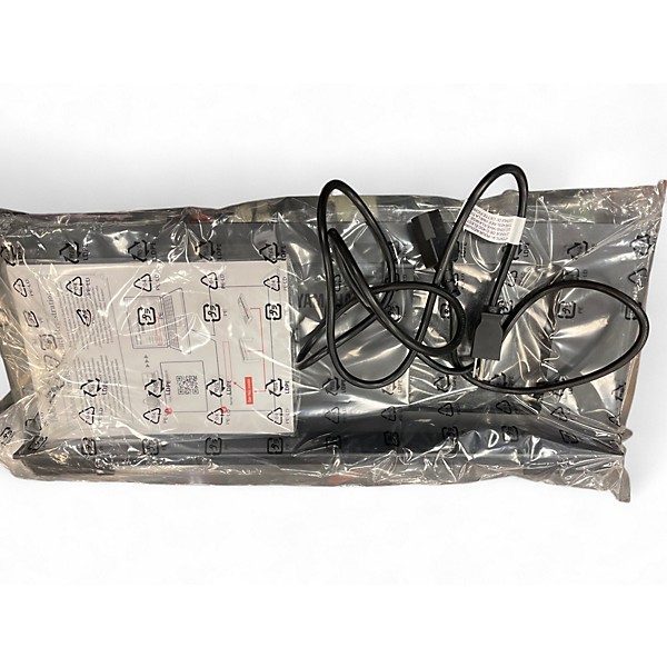 Used Yamaha PSRE463 61 key Portable Keyboard