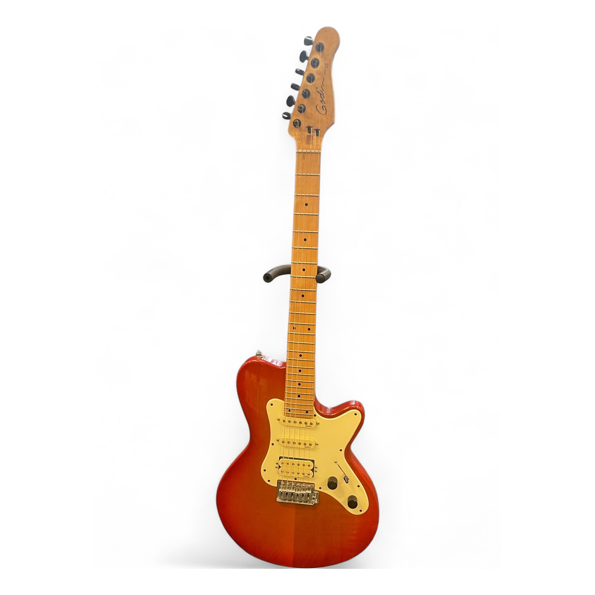 Used Godin MODEL SD24 Cherry Sunburst Solid Body Electric
