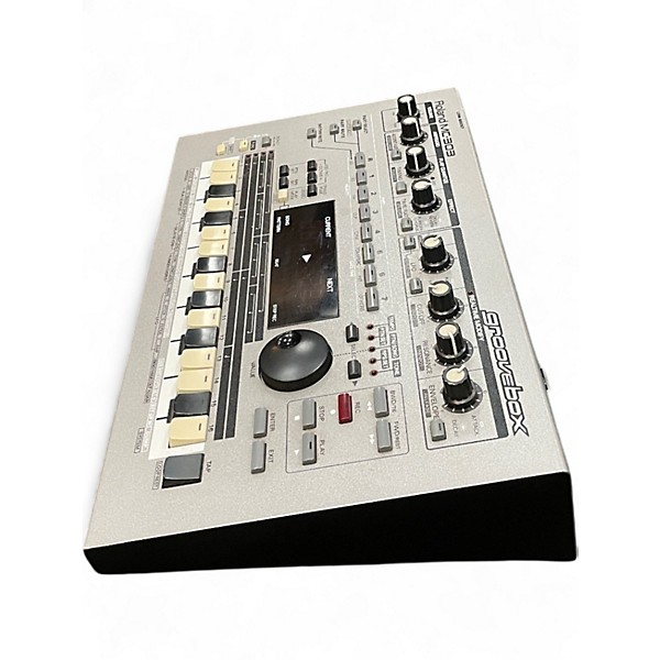 Used Roland MC-303 Groovebox Drum Machine | Guitar Center