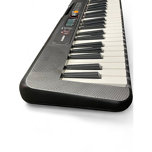 Used Casio CT5200 Digital Piano
