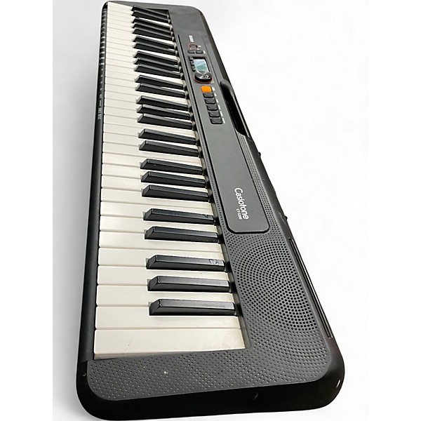 Used Casio CT5200 Digital Piano