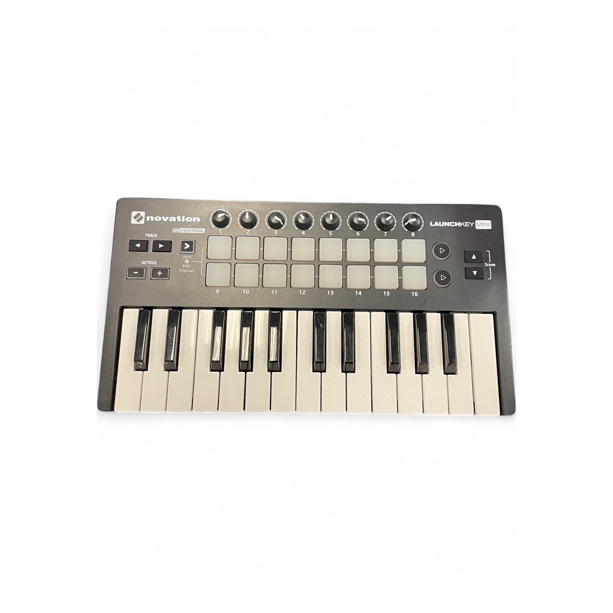 Used Novation Launchkey Mini MIDI Controller | Guitar Center