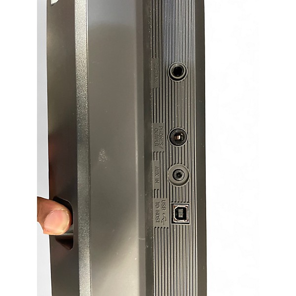Used Yamaha PSREW310