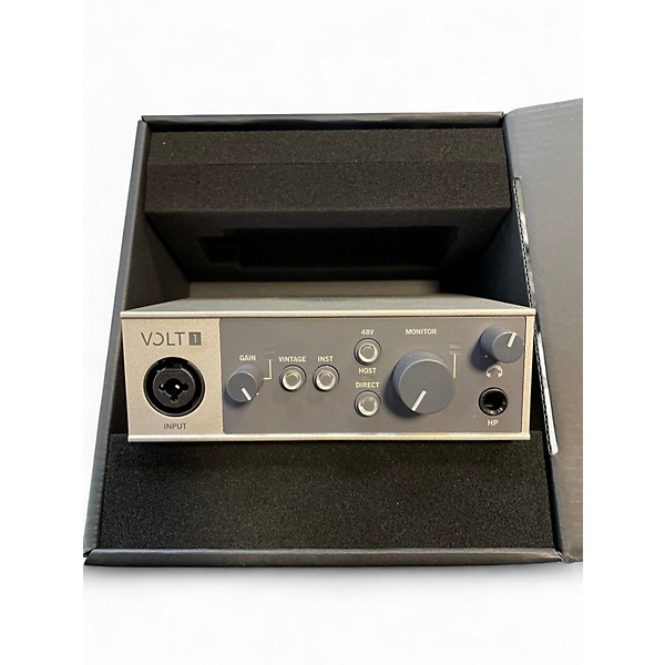 Universal Audio VOLT 1 オーディオインターフェース Amazon.com: Universal Audio Volt 1 USB Recording Studio