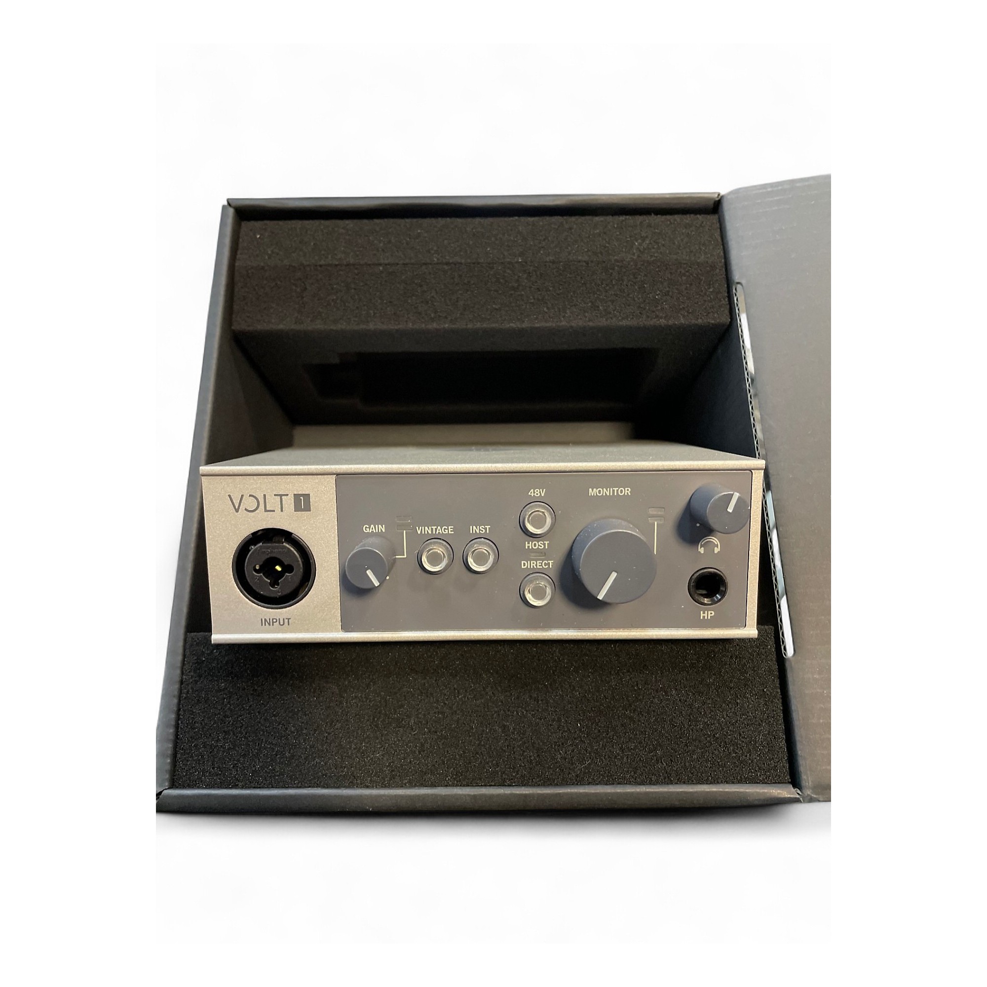 UNIVERSAL AUDIO volt1 未使用品 Used Universal Audio VOLT 1 Audio Interface | Guitar Center