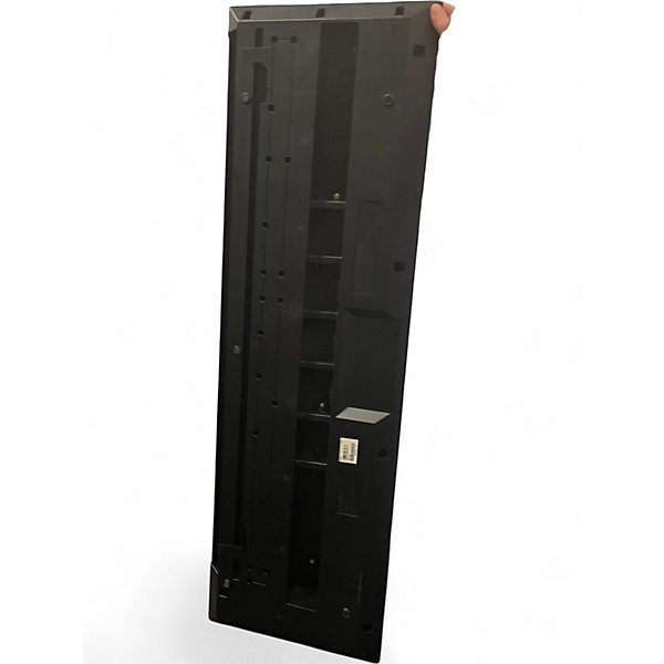 Used Yamaha MX61 61 Key Keyboard Workstation