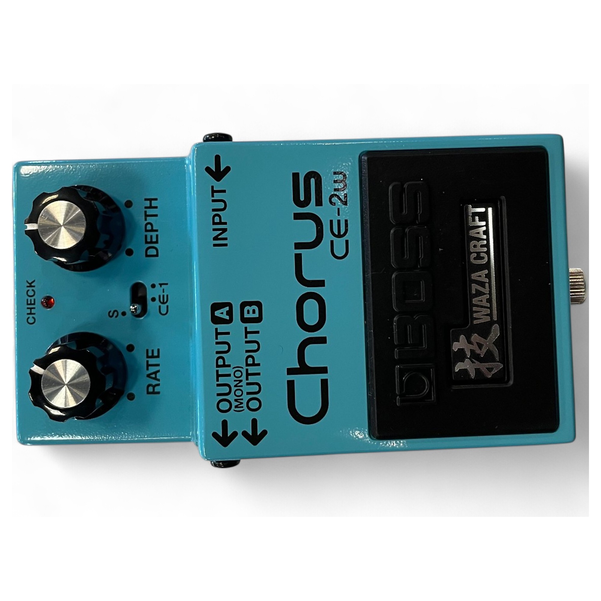 Used BOSS CE-2W Effect Pedal | Guitar Center