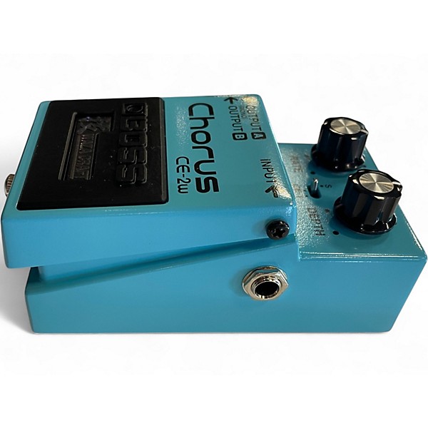 Used BOSS CE-2W Effect Pedal | Guitar Center