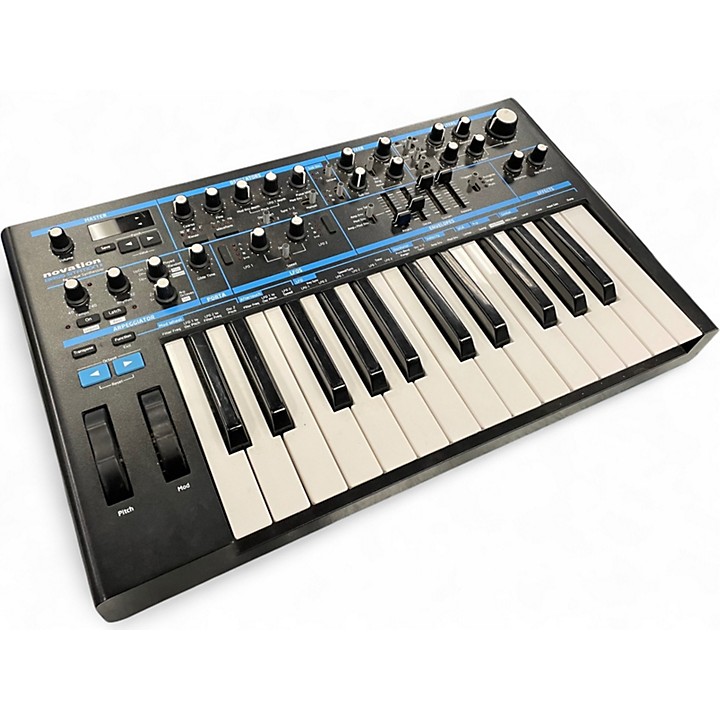 「極美品‼️」Novation BASS STATION Ⅱ Novation Bass Station ll Analog Synthesizer Keyboard, 25-Key