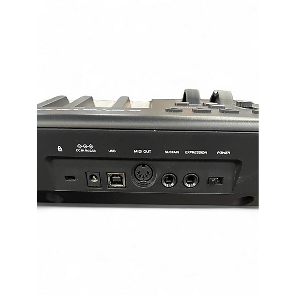 Used M-Audio KEYSTATION 88 MKIII MIDI Controller