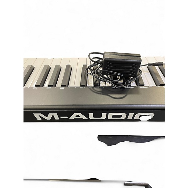 Used M-Audio KEYSTATION 88 MKIII MIDI Controller