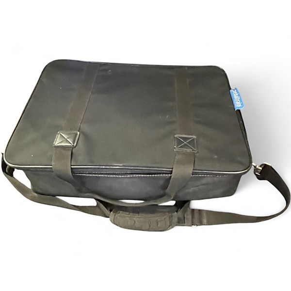 Used Pedal Train CLASSIC JUNIOR WITH TWO VOODOO LAB PEDAL POWER 2 PLUS Pedal Board