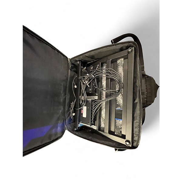 Used Pedal Train CLASSIC JUNIOR WITH TWO VOODOO LAB PEDAL POWER 2 PLUS Pedal Board