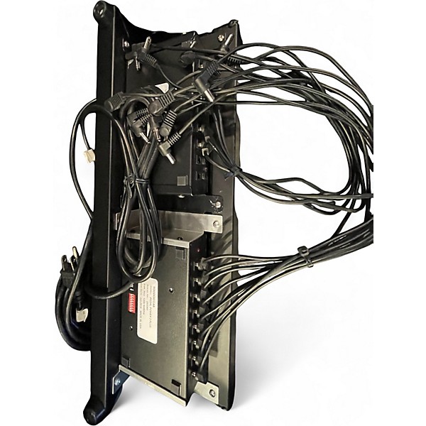 Used Pedal Train CLASSIC JUNIOR WITH TWO VOODOO LAB PEDAL POWER 2 PLUS Pedal Board