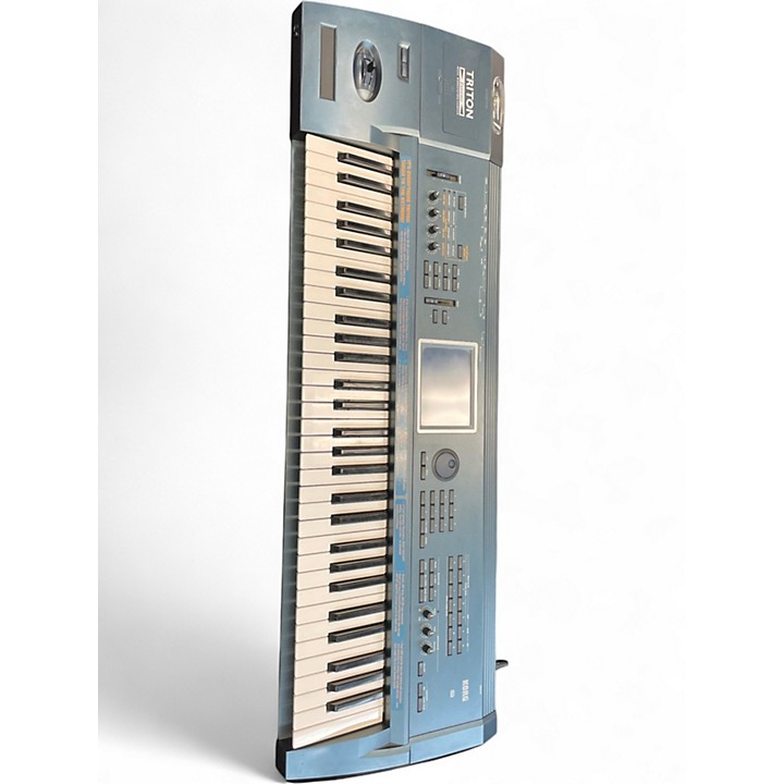 KORG TRITON Extreme 61鍵 Used KORG Triton Extreme 61 Key Keyboard Workstation