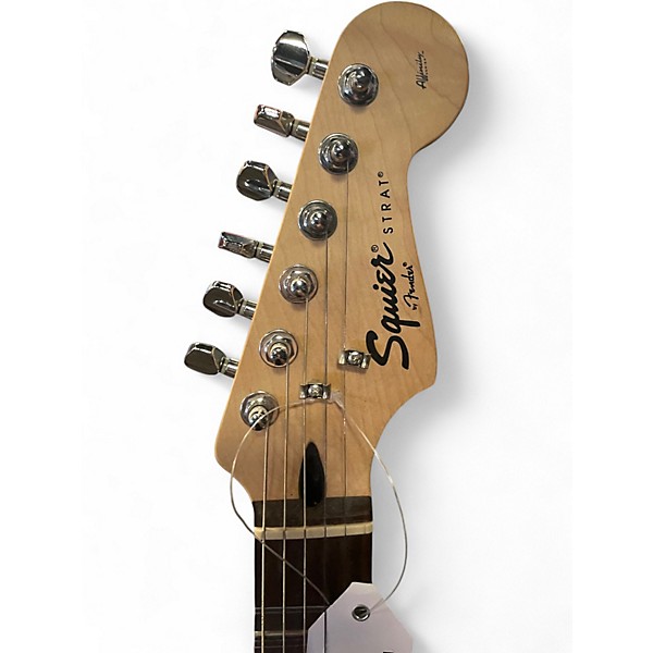 Used Squier PACK Black and White Electric Guitar Pack
