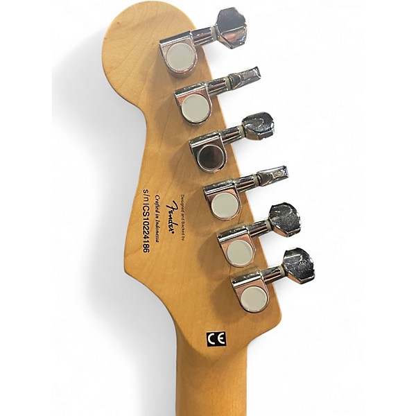 Used Squier PACK Black and White Electric Guitar Pack