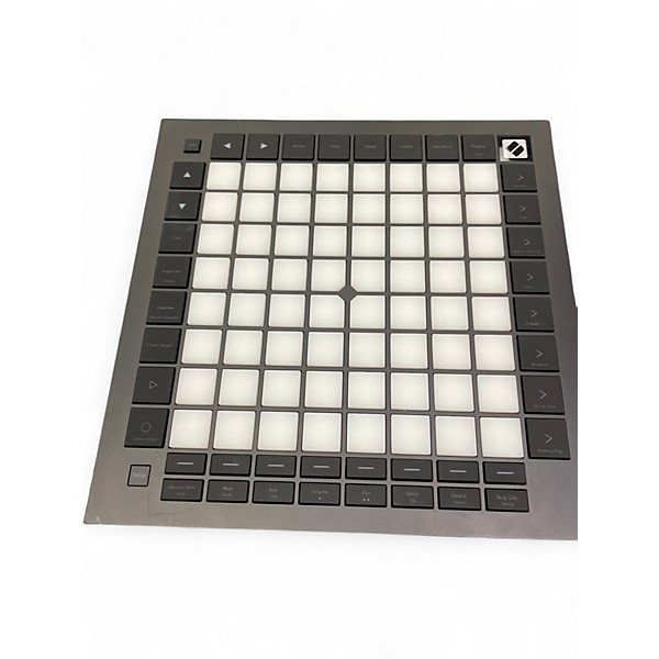 Novation Launchpad Pro mkⅢ MIDIコントローラー Amazon.com: Novation Launchpad Pro MK3, MIDI 64-Grid