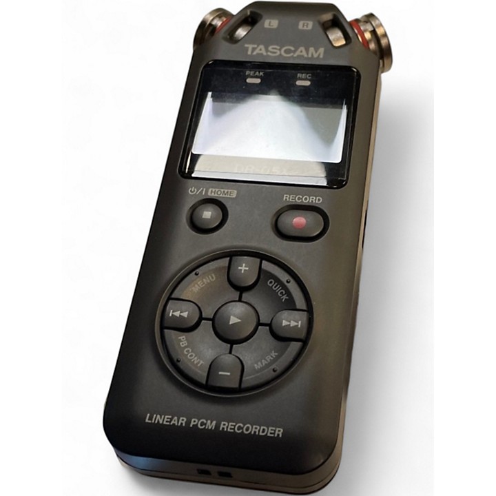 TASCAM　DR-05 Amazon.com: TASCAM DR-05 Portable Digital Recorder (Version