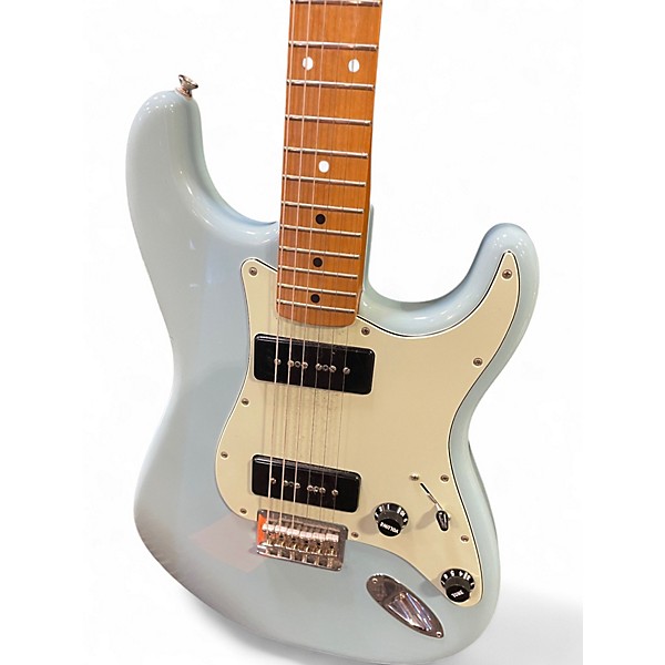 ギター Fender Noventa Stratocaster Daphne Blue Amazon.com: Fender Noventa Stratocaster Electric Guitar