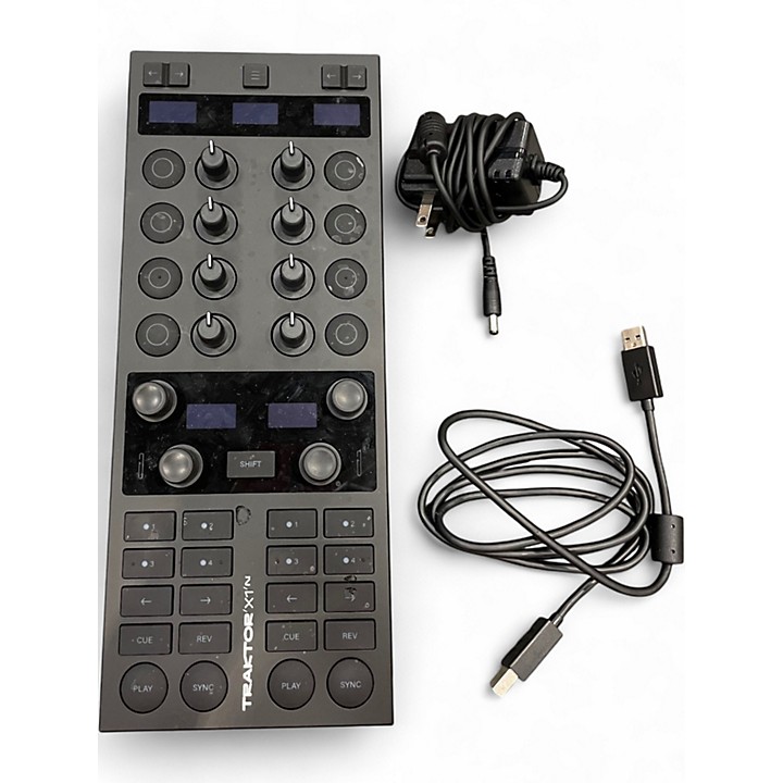 TRAKTOR KONTROL X1 DJコントローラー Amazon.com: Native Instruments Traktor X1 Modular DJ
