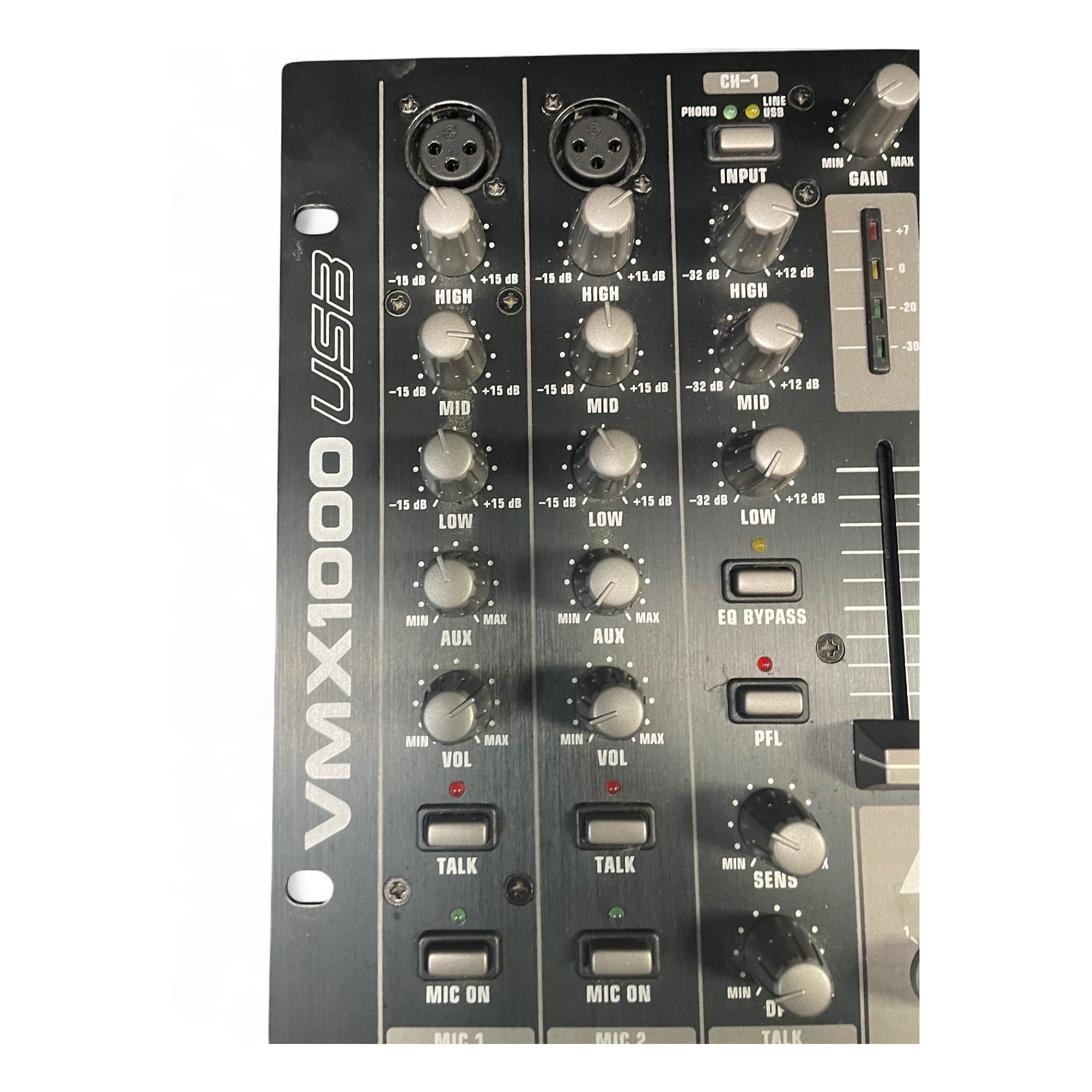 Numark IDJ DIRECTORとBEHRINGER VMX1000音確認 Numark IDJ DIRECTORとBEHRINGER VMX1000音確認