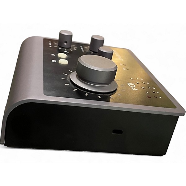 【1830】 AUDIENT iD4 オーディオインターフェース 1830】 AUDIENT iD4 オーディオインターフェース