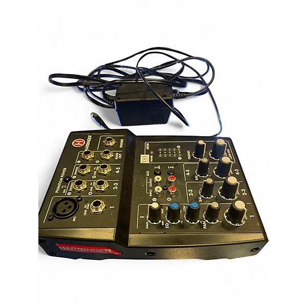 Used Harbinger L502 Unpowered Mixer