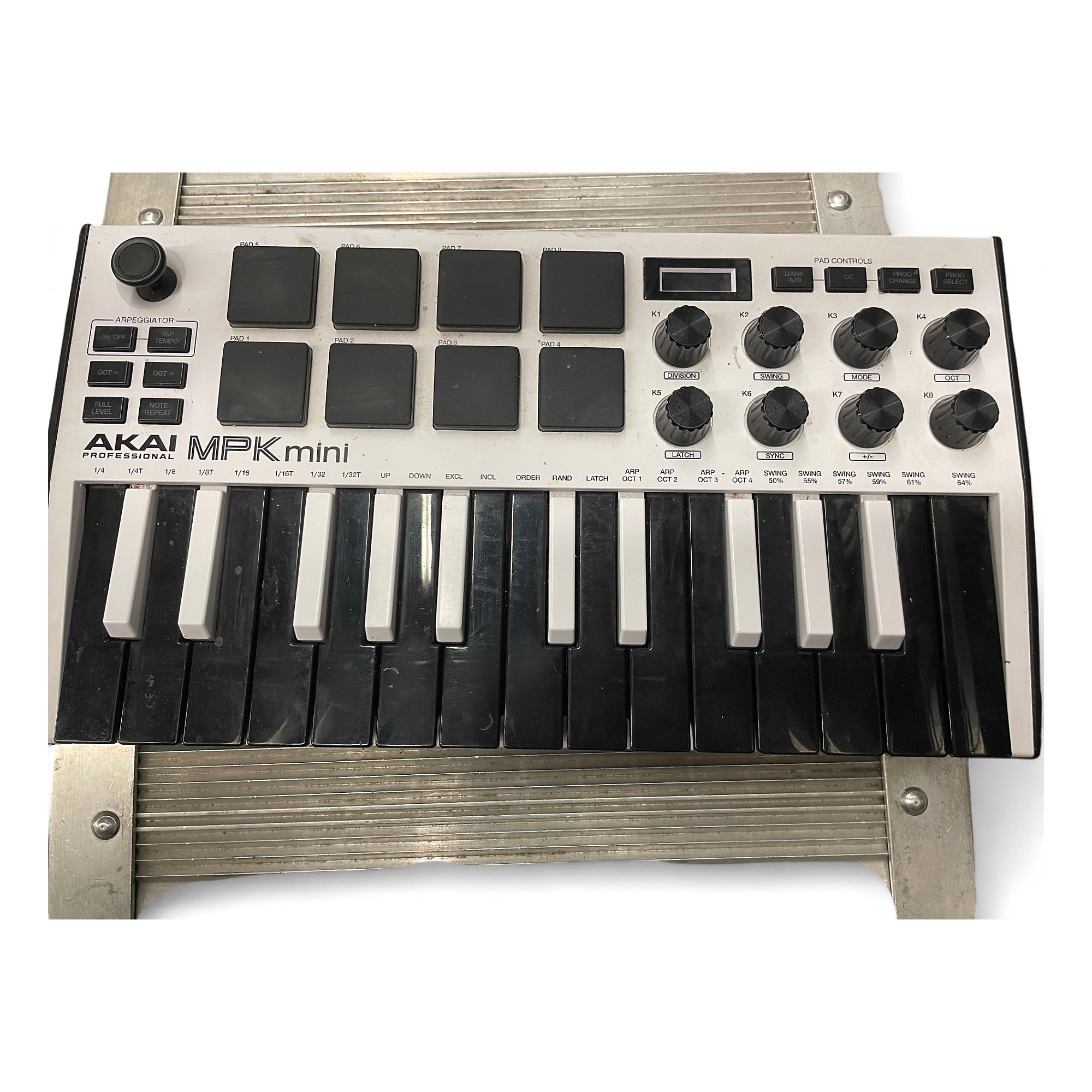 Used Akai Professional MPK Mini MIDI Controller | Guitar Center