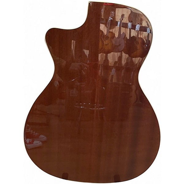 Used Fender Kingman 4-String 2 Color Sunburst Acoustic Bass Guitar
