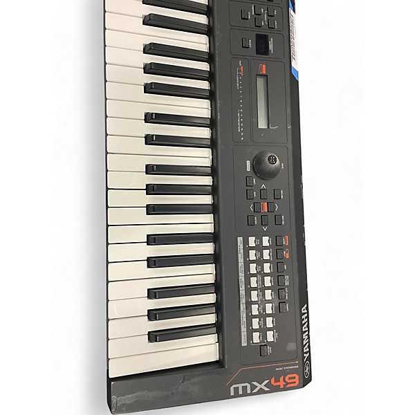 Used Yamaha MX49 49 Key Keyboard Workstation | Guitar Center