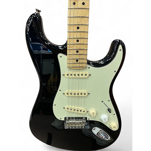 Used Fender American Professional Stratocaster with Rosewood Neck Black Solid Body Electric Guitar