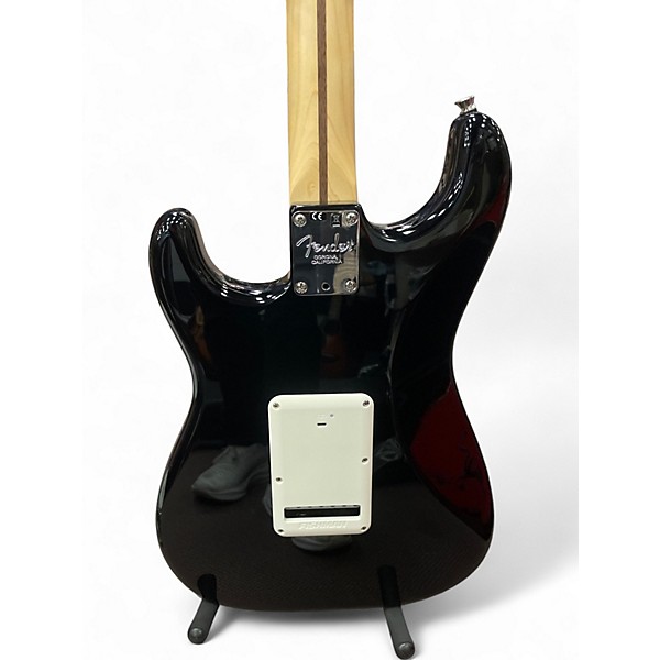 Used Fender American Professional Stratocaster with Rosewood Neck Black Solid Body Electric Guitar