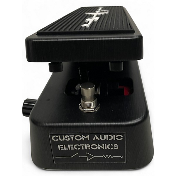 Used Dunlop MC404 Effect Pedal