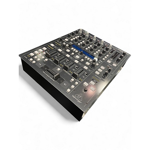 Used Behringer DDM4000 DJ Mixer