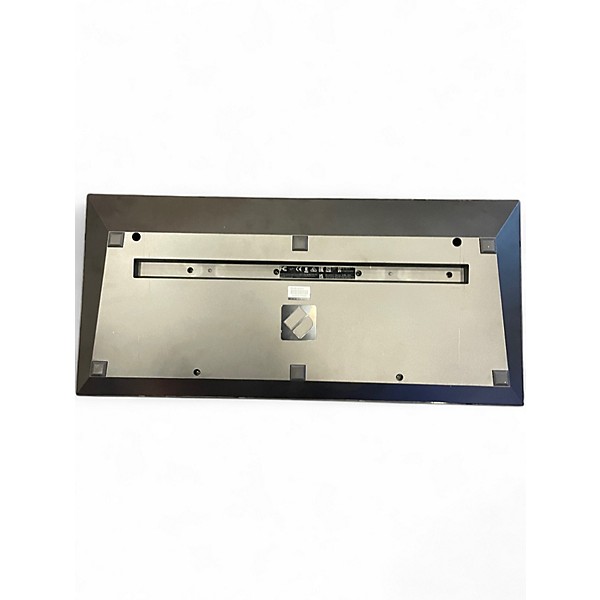 Used Novation LAUNCHKEY 37