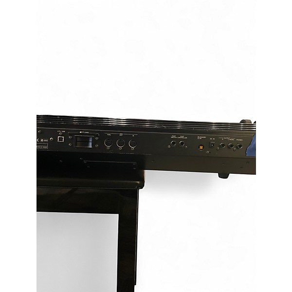 Used Yamaha S08 88 Key Synthesizer