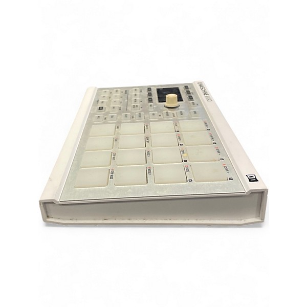 Used Native Instruments Maschine Mikro MKII MIDI Controller