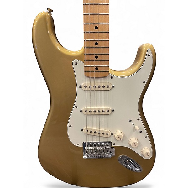 Used Fender Classic Player '60s Stratocaster Aztec Gold Solid Body Electric Guitar