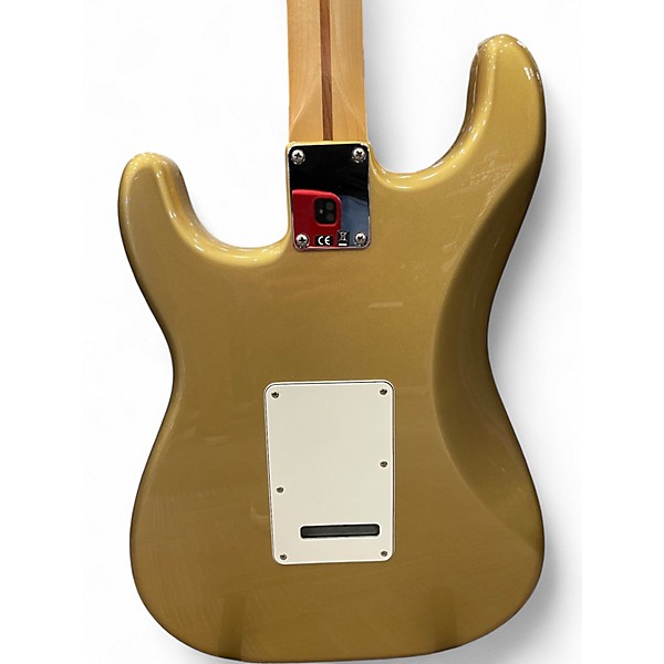 Used Fender Classic Player '60s Stratocaster Aztec Gold Solid Body Electric Guitar