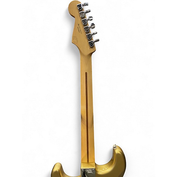 Used Fender Classic Player '60s Stratocaster Aztec Gold Solid Body Electric Guitar