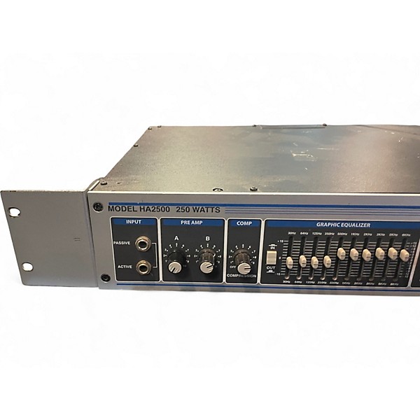 Hartke HA2500 ベースアンプ 250W Used Hartke HA2500 Bass Amp Head | Guitar Center