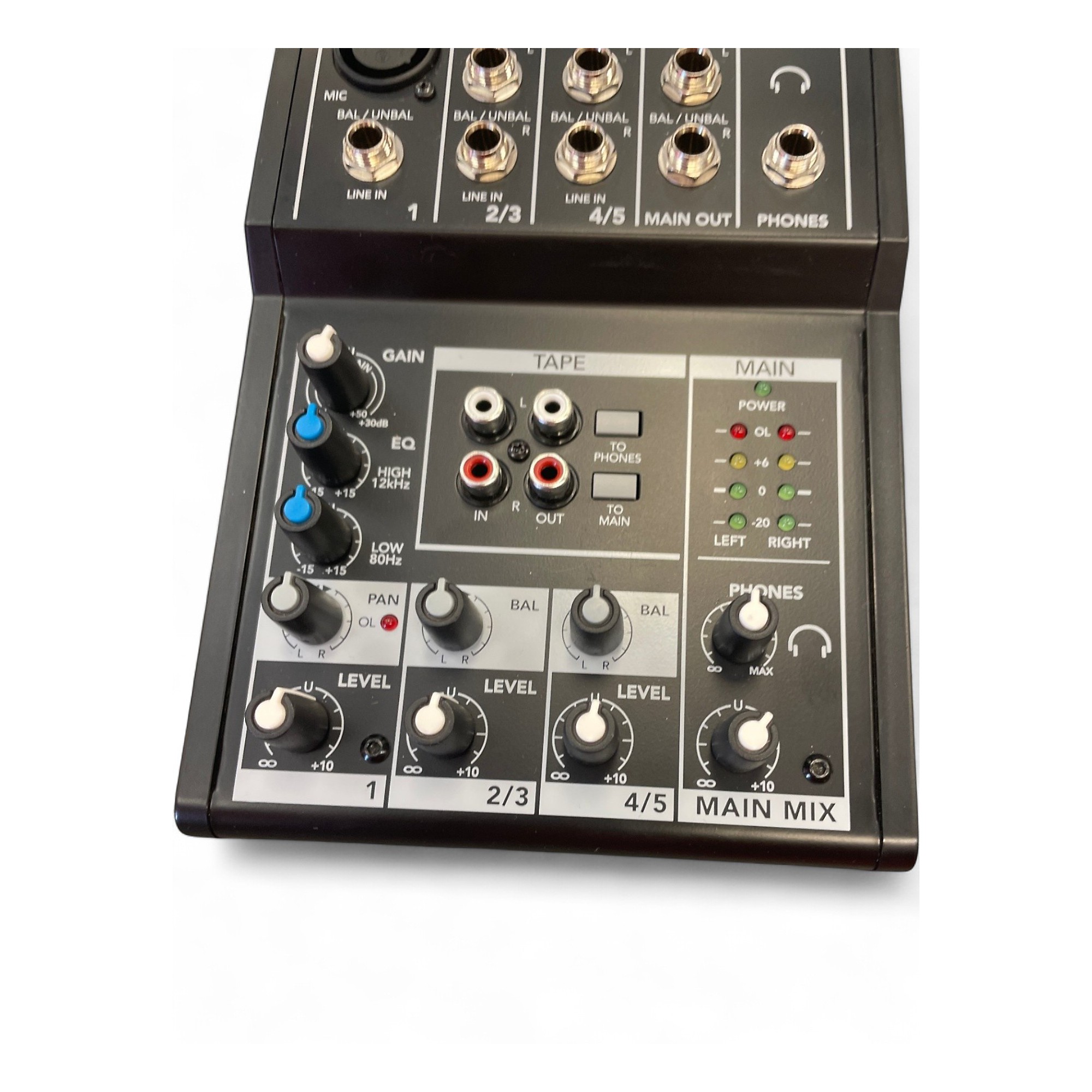 Used Mackie MIX 5 Unpowered Mixer | Guitar Center