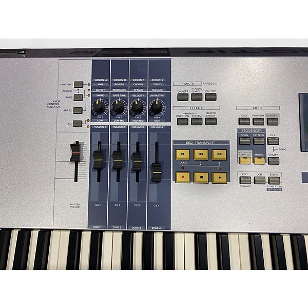Used Yamaha Motif ES8 88 Key Keyboard Workstation