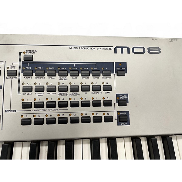 Used Yamaha MO8 88 Key Keyboard Workstation