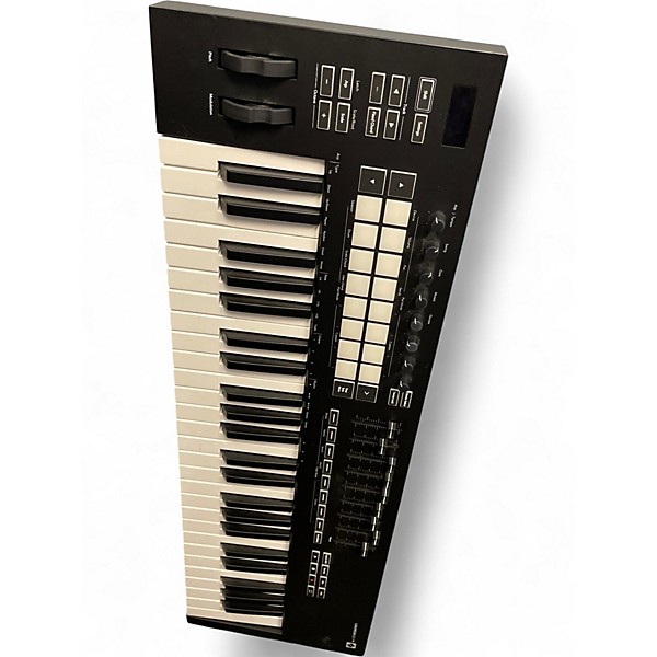 Used Novation LAUNCHKEY 49