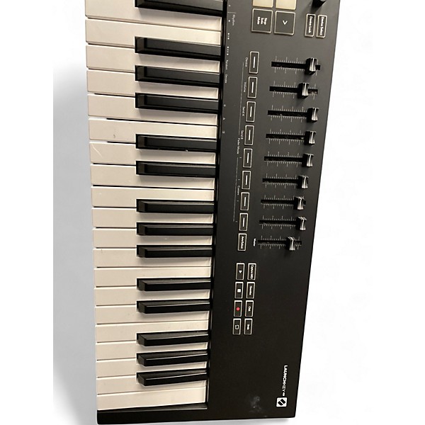 Used Novation LAUNCHKEY 49